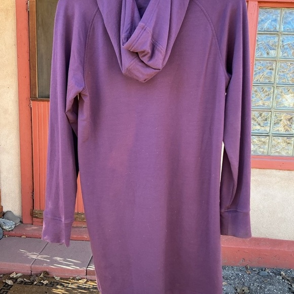 WOOL& Everett Sweatshirt Tunic Hoodie Dress Medium Marionberry - Picture 6 of 8
